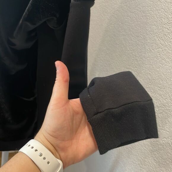 Beyond Yoga Black Shine On Velvet Front Hoodie Size Medium - Picture 3 of 9